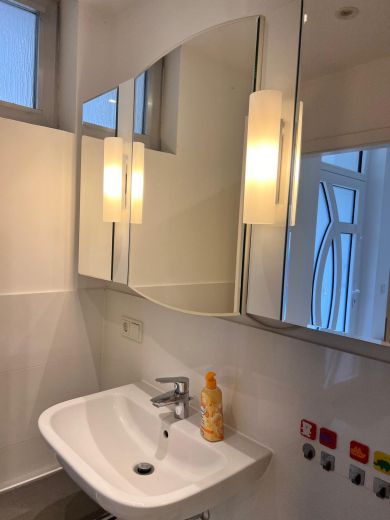 Charmantes 2-Zimmer Apartment in Bonn-Auerberger Mitte, Kurzzeitmiete: ab 1 Monat