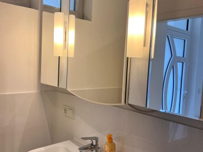 Charmantes 2-Zimmer Apartment in Bonn-Auerberger Mitte, Kurzzeitmiete: ab 1 Monat