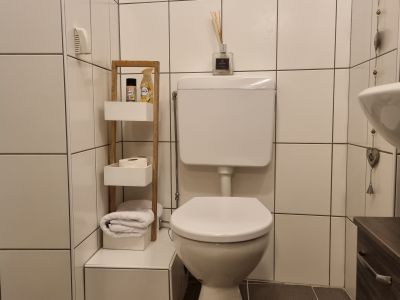 Möblierte 2 Zimmer Wohnung frei bis 16.11 und vom 24.11 bis 15.12.2025 und ab Januar 26