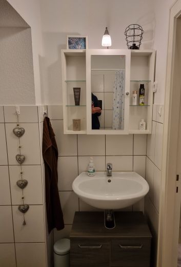 Möblierte 2 Zimmer Wohnung frei bis 16.11 und vom 24.11 bis 15.12.2025 und ab Januar 26