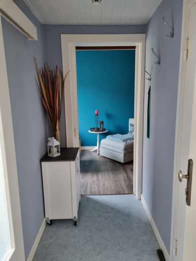 Möblierte 2 Zimmer Wohnung frei bis 16.11 und vom 24.11 bis 15.12.2025 und ab Januar 26