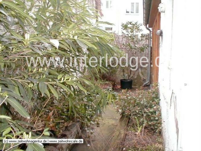 INTERLODGE: Helle, komplett möblierte Altbauwohnung in Köln Nippes