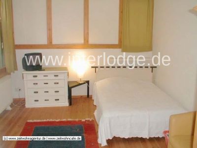 INTERLODGE: Helle, komplett möblierte Altbauwohnung in Köln Nippes
