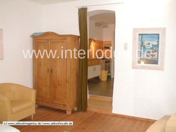 INTERLODGE: Helle, komplett möblierte Altbauwohnung in Köln Nippes