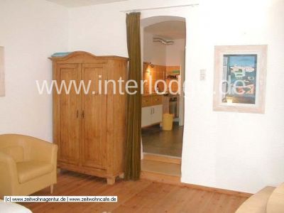 INTERLODGE: Helle, komplett möblierte Altbauwohnung in Köln Nippes