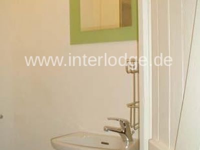 INTERLODGE: Helle, komplett möblierte Altbauwohnung in Köln Nippes
