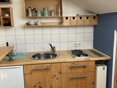 ab sofort  möbliertes Apartment zu vermieten