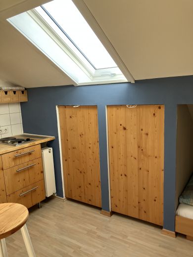 ab sofort  möbliertes Apartment zu vermieten