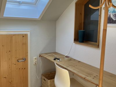 ab sofort  möbliertes Apartment zu vermieten