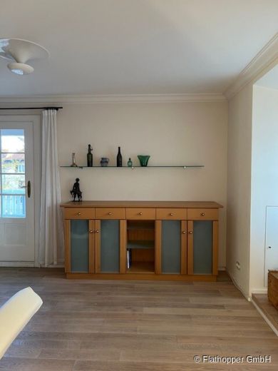 Möblierte 2-Zimmer-Wohnung mit Balkon in München-Laim