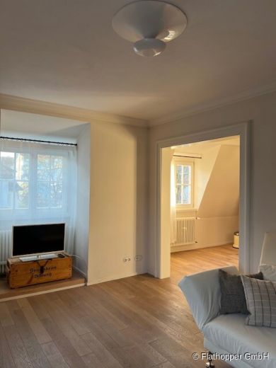 Möblierte 2-Zimmer-Wohnung mit Balkon in München-Laim