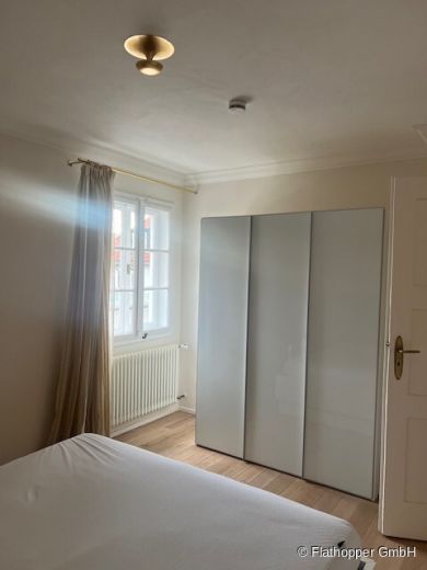 Möblierte 2-Zimmer-Wohnung mit Balkon in München-Laim
