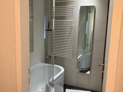 Möblierte 2-Zimmer-Wohnung mit Balkon in München-Laim