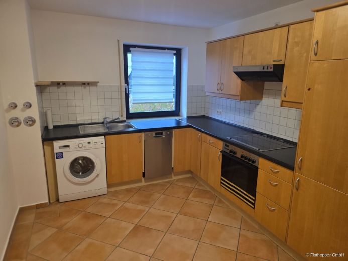 Möblierte 2-Zimmer-Wohnung mit Balkon in Rosenheim