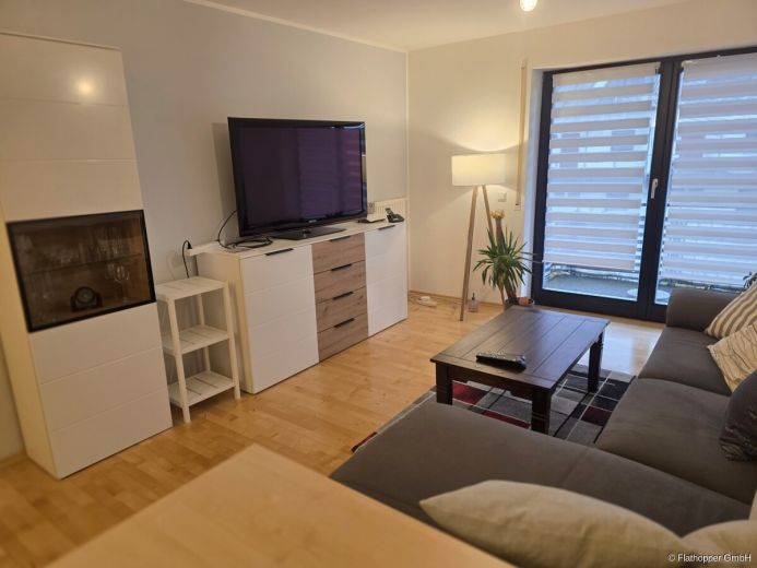 M&ouml;blierte 2-Zimmer-Wohnung mit Balkon in Rosenheim