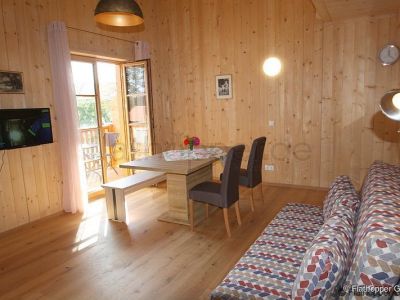 1,5 Zimmer-Galerie-Wohnung im Holzhaus mit Balkon -  bei Otterfing