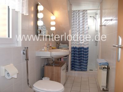 INTERLODGE Schöne, helle, komplett möblierte Wohnung in ruhiger Wohnlage in Burgaltendorf.