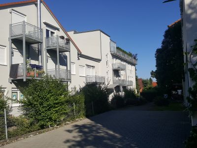 Möblierte 1,5 ZWG mit TG Platz in Allmannsdorf zu vermieten