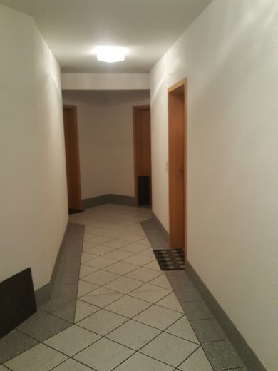 Möblierte 1,5 ZWG mit TG Platz in Allmannsdorf zu vermieten