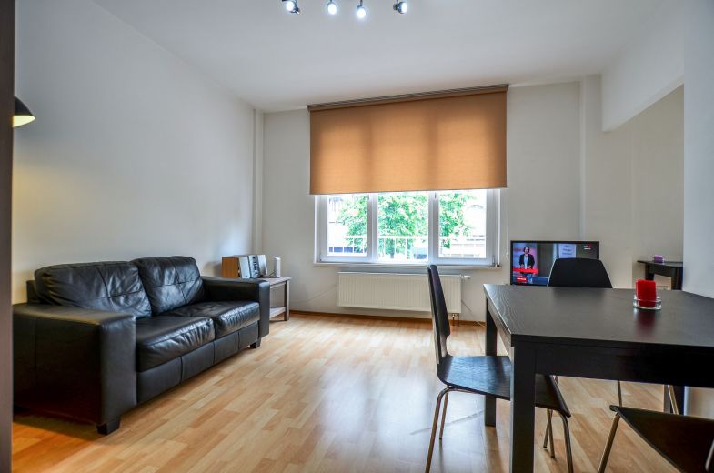 Möblierte Zwei-Zimmer-Wohnung im Agnesviertel