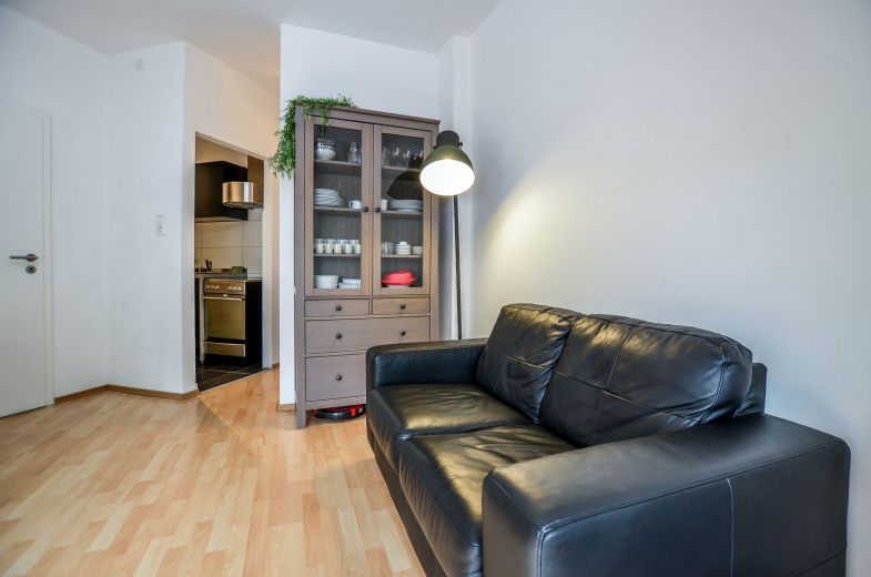 Möblierte Zwei-Zimmer-Wohnung im Agnesviertel