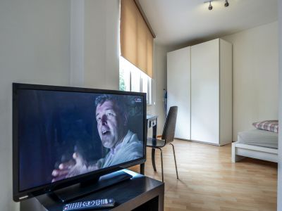 Möblierte Zwei-Zimmer-Wohnung im Agnesviertel