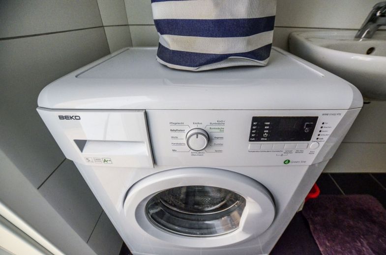 Möblierte Zwei-Zimmer-Wohnung im Agnesviertel