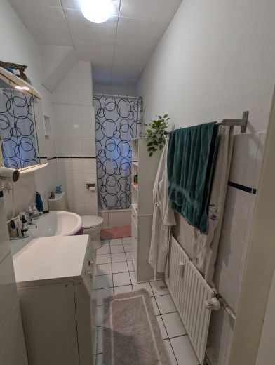 WG Zimmer in Winterhude zur Zwischenmiete vom 11.12.25 - 12.01.26 (NUR für eine Frau & keine Anmeldung möglich)