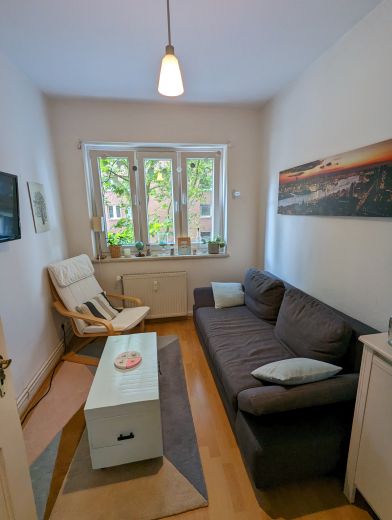 WG Zimmer in Winterhude zur Zwischenmiete vom 11.12.25 - 12.01.26 (NUR für eine Frau & keine Anmeldung möglich)