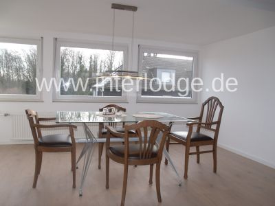 INTERLODGE ESSEN Schicke, helle mölb. Dachgeschoßwohnung im gepflegten 3-Fam-Haus. Sehr ruhige Lage