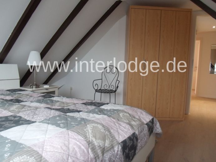 INTERLODGE ESSEN Schicke, helle mölb. Dachgeschoßwohnung im gepflegten 3-Fam-Haus. Sehr ruhige Lage