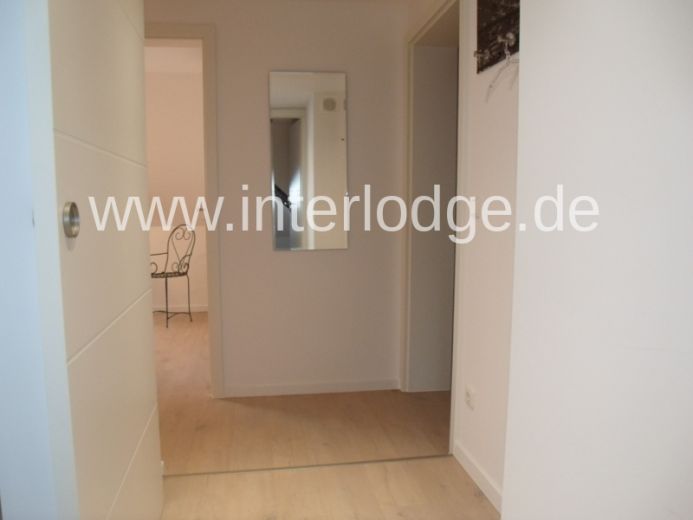 INTERLODGE ESSEN Schicke, helle mölb. Dachgeschoßwohnung im gepflegten 3-Fam-Haus. Sehr ruhige Lage