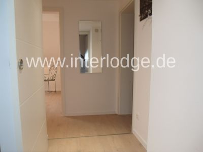 INTERLODGE ESSEN Schicke, helle mölb. Dachgeschoßwohnung im gepflegten 3-Fam-Haus. Sehr ruhige Lage