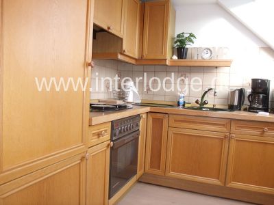 INTERLODGE ESSEN Schicke, helle mölb. Dachgeschoßwohnung im gepflegten 3-Fam-Haus. Sehr ruhige Lage