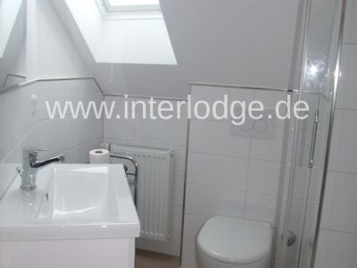 INTERLODGE ESSEN Schicke, helle mölb. Dachgeschoßwohnung im gepflegten 3-Fam-Haus. Sehr ruhige Lage