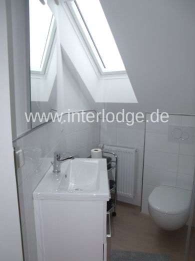 INTERLODGE ESSEN Schicke, helle mölb. Dachgeschoßwohnung im gepflegten 3-Fam-Haus. Sehr ruhige Lage