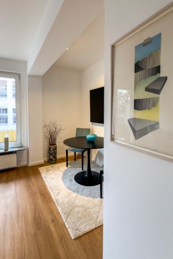 Unterbilk: Stilvolle 3,5-Zimmer-Wohnung