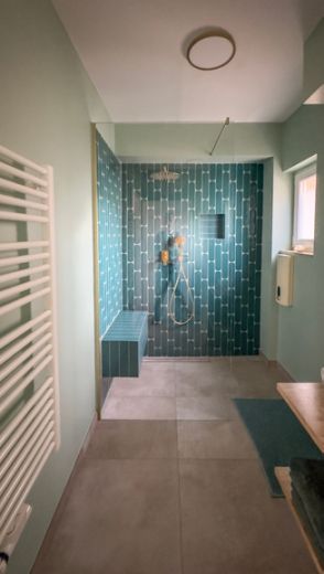 Unterbilk: Stilvolle 3,5-Zimmer-Wohnung