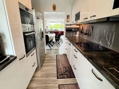 Renovierte 3-Zimmer-Wohnung mit Balkon und Loggia