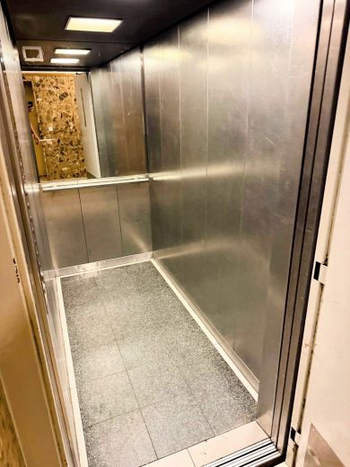 Renovierte 3-Zimmer-Wohnung mit Balkon und Loggia