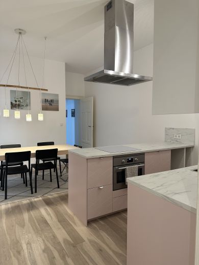 Top Lage Berlin-gehobene Ausstattung-viel Platz