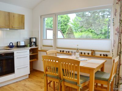 Möblierte 2,5 Zimmer-Wohnung mit Terrasse in Prien am Chiemsee