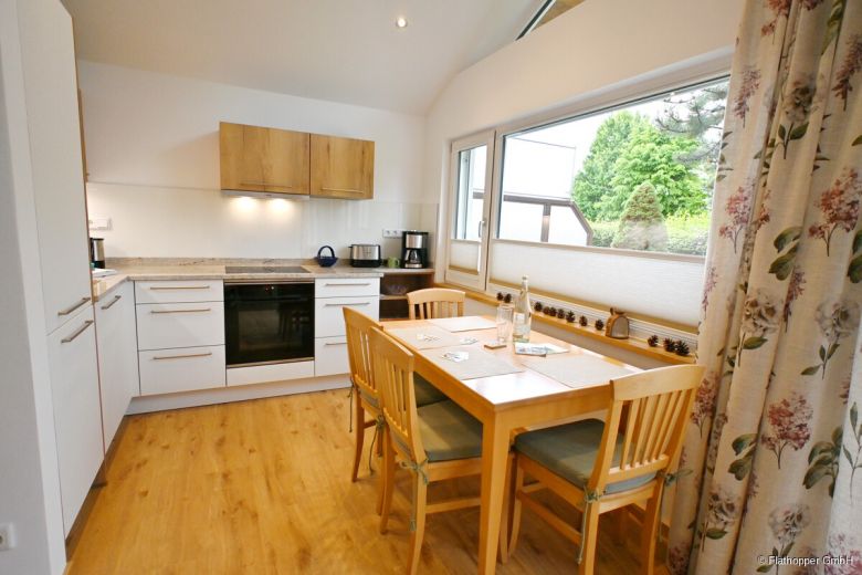 Möblierte 2,5 Zimmer-Wohnung mit Terrasse in Prien am Chiemsee