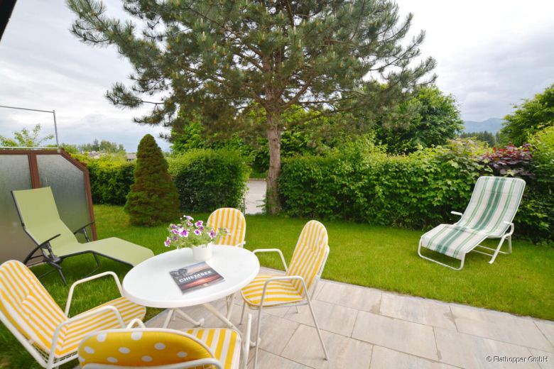 M&ouml;blierte 2,5 Zimmer-Wohnung mit Terrasse in Prien am Chiemsee