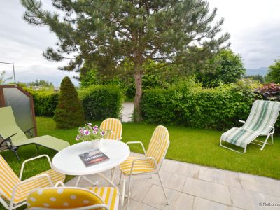 M&ouml;blierte 2,5 Zimmer-Wohnung mit Terrasse in Prien am Chiemsee