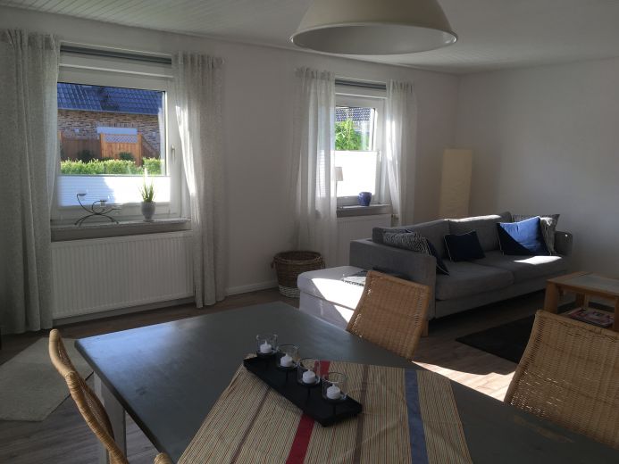 Gemütliche, moderne Doppelhaushälfte