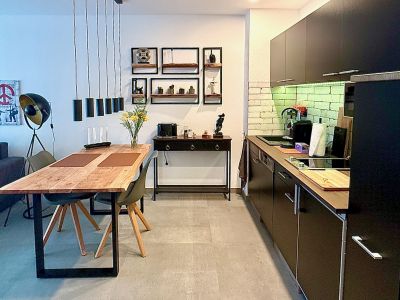 Möbliertes Premium-Apartment in Köln-Zollstock – All Inclusive, befristet auf Zeit