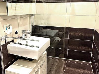 Möbliertes Premium-Apartment in Köln-Zollstock – All Inclusive, befristet auf Zeit