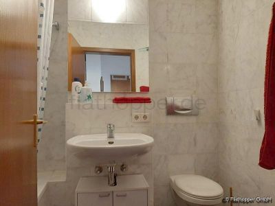 Charmante 2-Zimmer Wohnung mit Balkon und Stellplatz in München - Bogenhausen