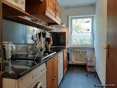 Charmante 2-Zimmer Wohnung mit Balkon und Stellplatz in M&uuml;nchen - Bogenhausen